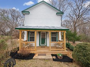 26 Braddock Ln, Shipman, VA 22971