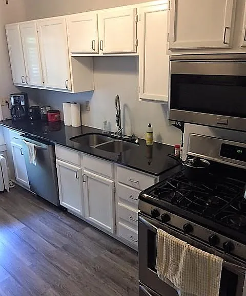 3852 Grand Ave S #4 — Photo 3