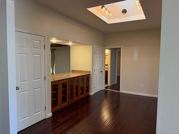 2nd image of 4021 Campana Dr