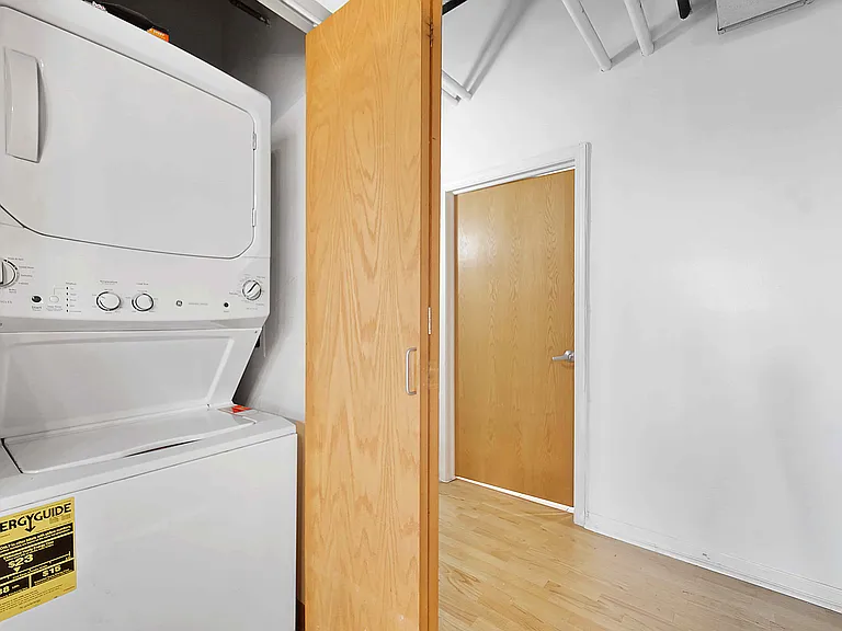 1503 S State St #706 — Photo 13
