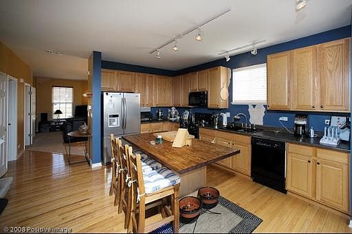 5th image of 110 Willow Blvd Unit 110