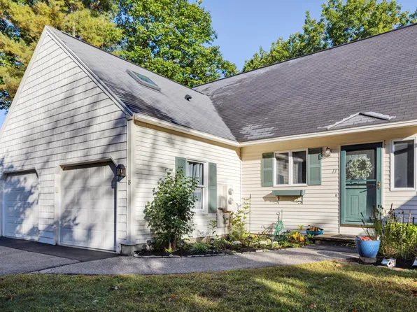 13 Chickadee Lane #13, Kennebunk, ME 04043