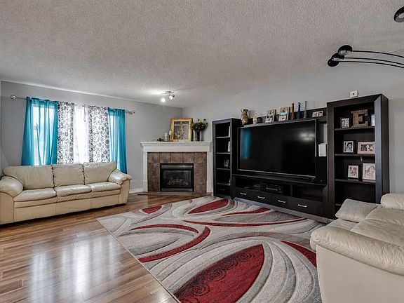 5th image of 47 W Westmount Rd