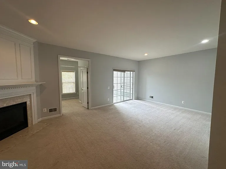 45760 Smoketree Ter — Photo 5