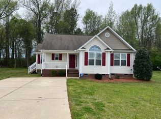 215 Letcher Ln, Lillington, NC 27546
