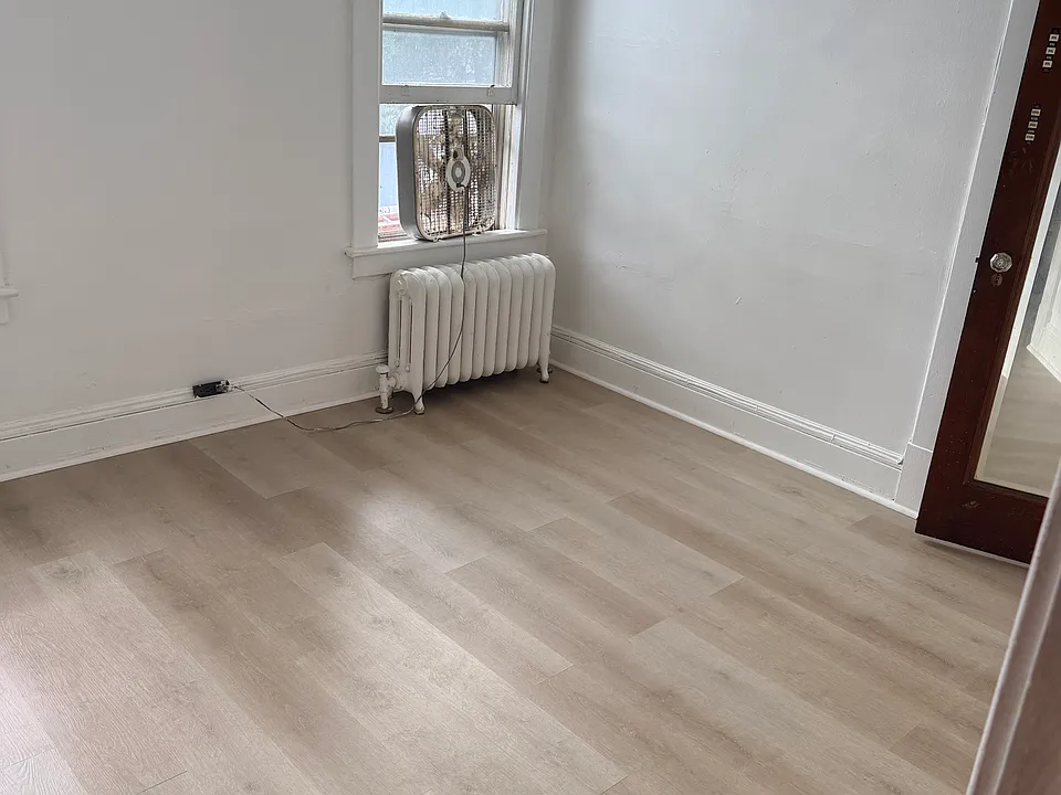 54 W Van Vechten St #2