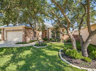 123 Dovery Way, Shavano Park, TX 78249