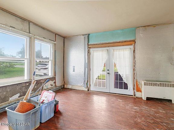 4th image of 558 Martzville Rd