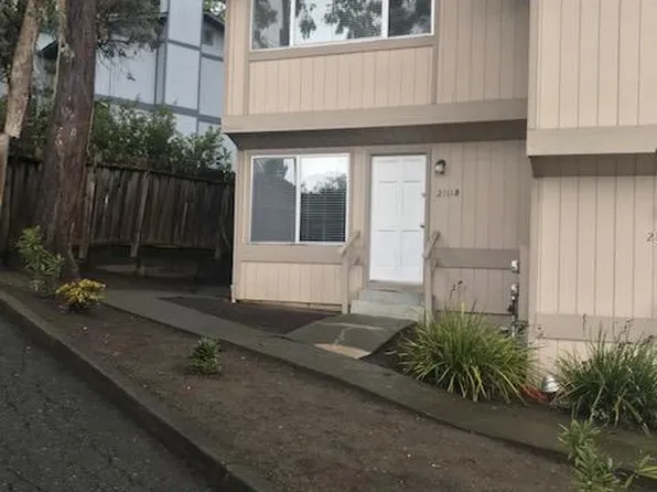2111 Overlook Dr #B, Walnut Creek, CA 94597