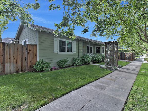 5th image of 566 Iris St