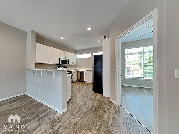 4th image of 1742 N Reno Dr #1742