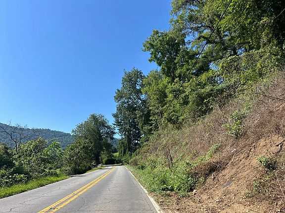 5th image of 5202 Old Clyde Rd