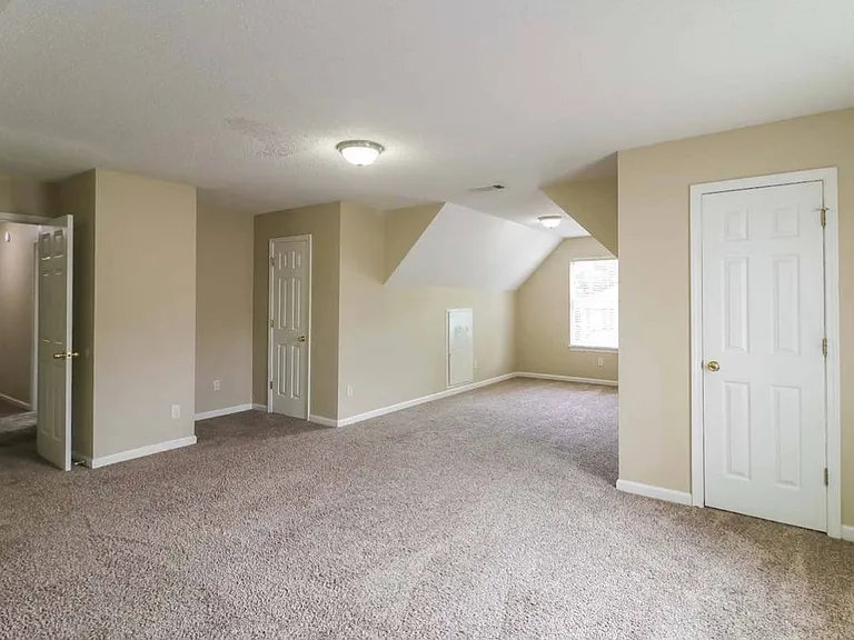 6849 Fireside Ln — Photo 9