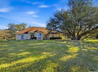 108 Medora Branch, Floresville, TX 78114