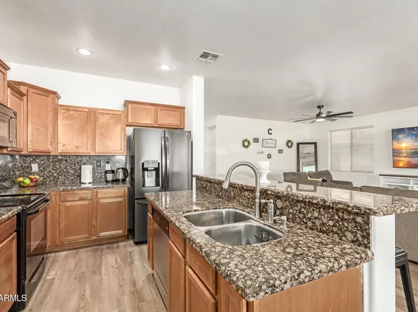 8209 S 23RD Place, Phoenix, AZ 85042