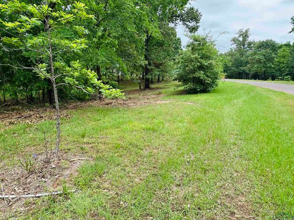 Katie Ln, Gilmer, TX 75644