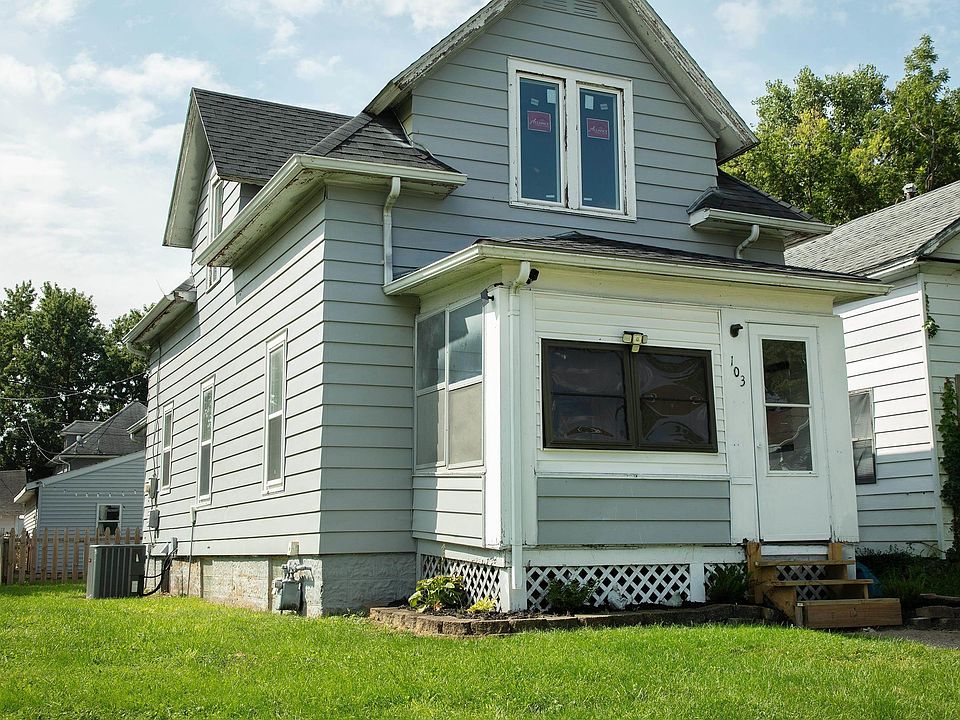 26th image of 103 Summit Ave