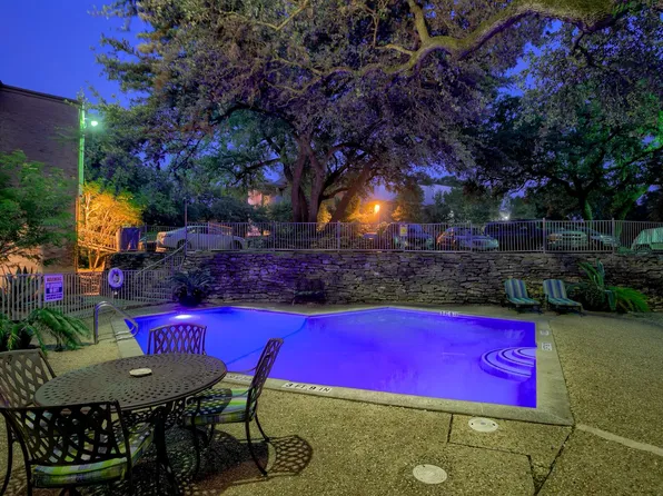 620 S 1st St APT 107, Austin, TX 78704