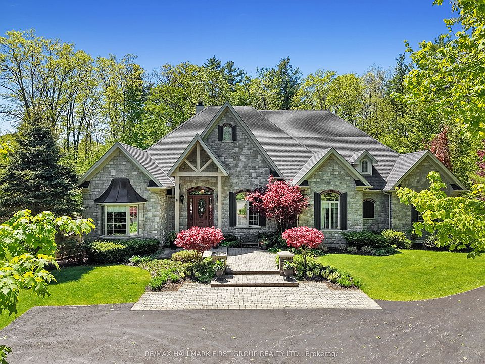 1st image of 5 Ironwood Cres