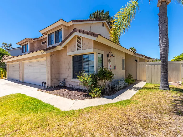 10523 Matinal Cir — Photo 9