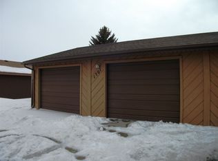 1701 16th St NW, Minot, ND 58703