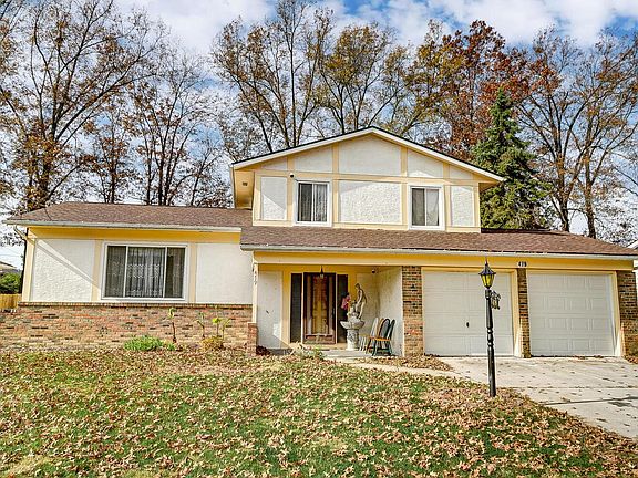 3rd image of 479 Briarwood Dr