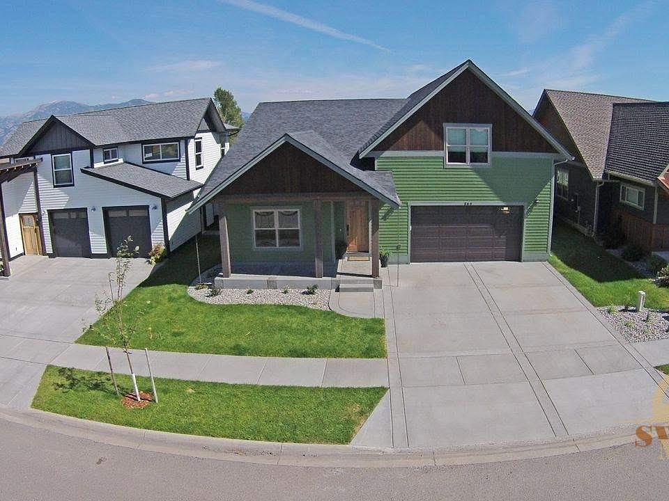 1st image of 564 Clifden Dr.