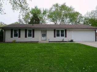 1821 Lily St, Aurora, IL 60505