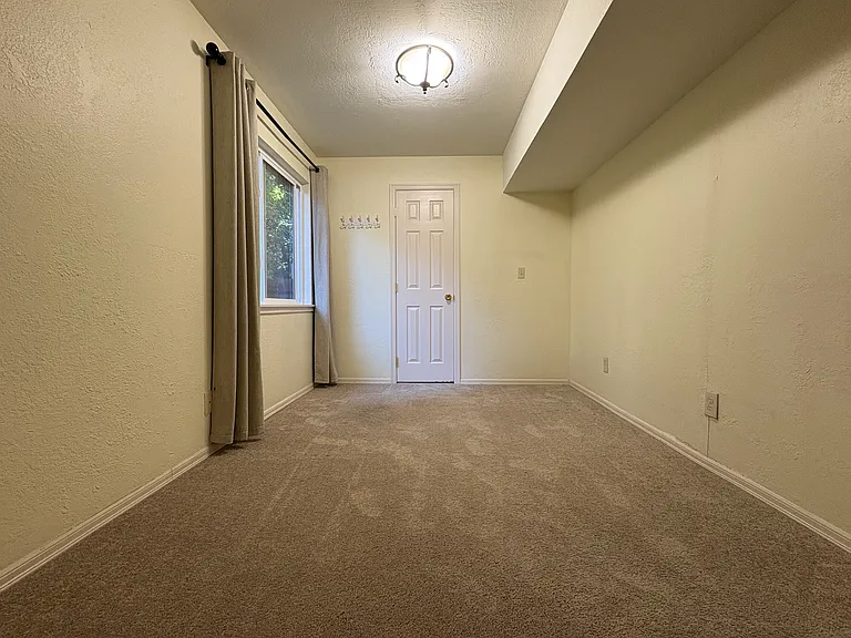 16205 NE 107th Ct — Photo 11