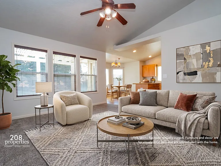 1445 W Silver Salmon Dr — Photo 2