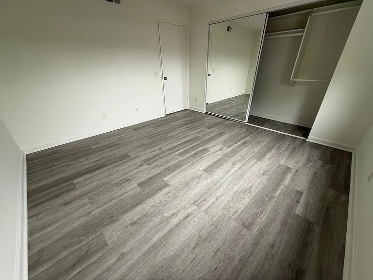 412 N Venice Blvd #B — Photo 16