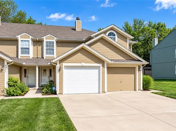 6003 NE Moonstone Dr, Lees Summit, MO 64064