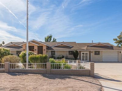 695 Sari Dr, Las Vegas, NV, 89110