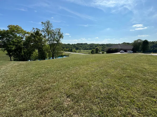 1512 Old Silo View Ct, Mount Sterling, KY 40353