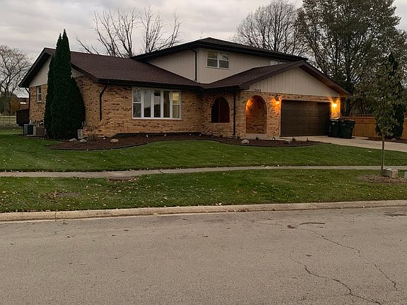 2nd image of 15643 S Badger Ln