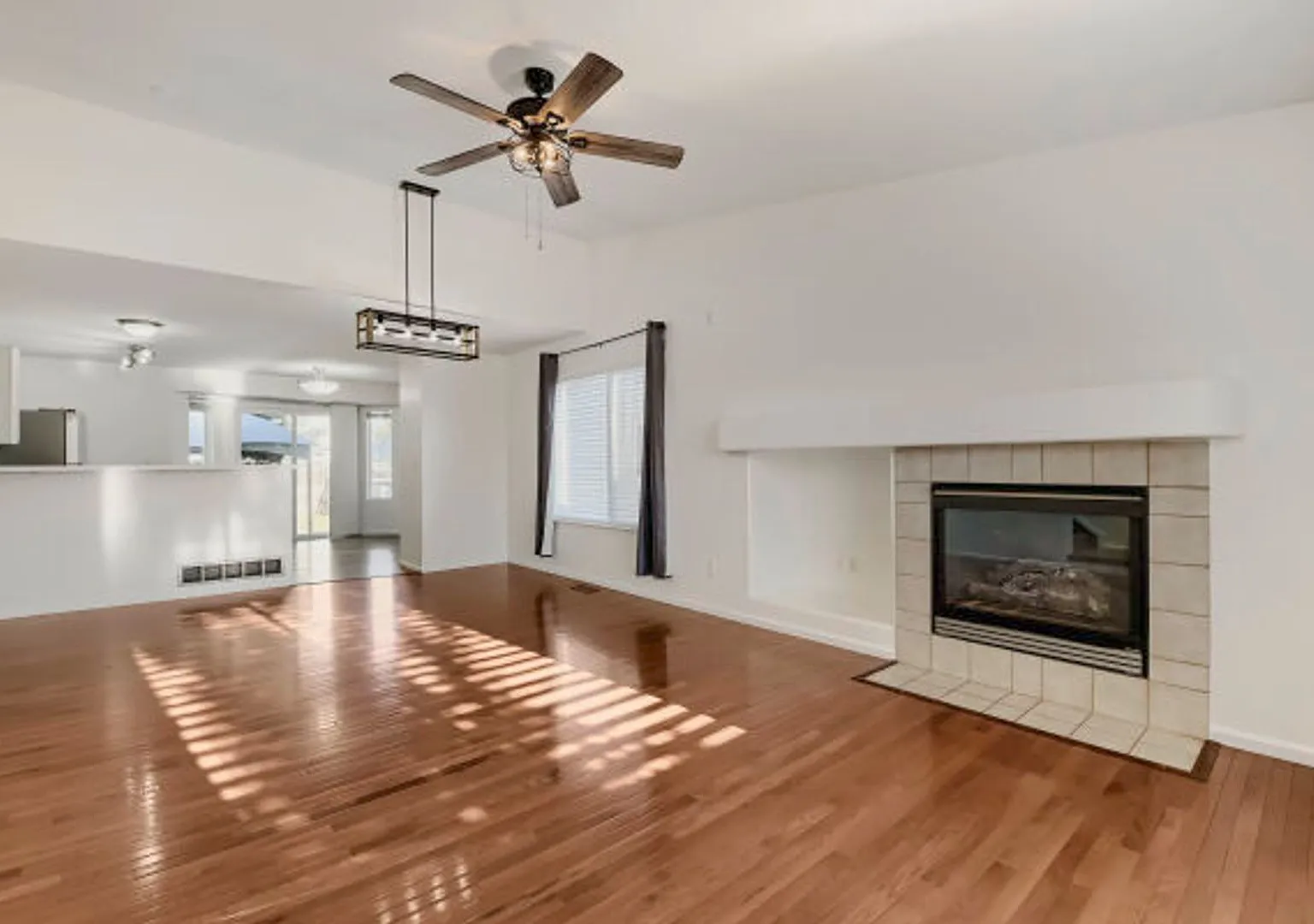 Beautifully Updated 4-Bedroom Wolf Creek Home with Finished Basement & Private Backyard — Photo 2