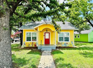 348 N Main St, Cross Plains, TX 76443