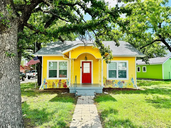 348 N Main St, Cross Plains, TX 76443