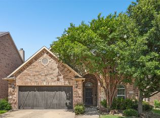 8520 Hornbeam Dr, Fort Worth, TX 76123