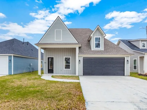 2113 Aubrianna Ln, Sulphur, LA 70663
