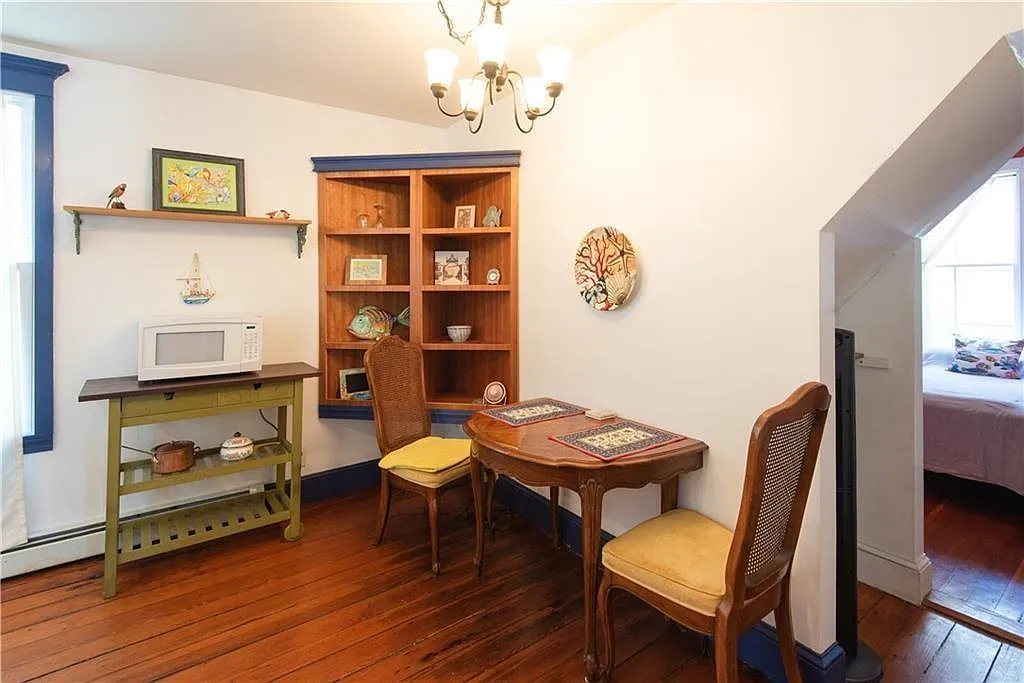 1 bed, 828 sqft, $2,200 — Photo 4