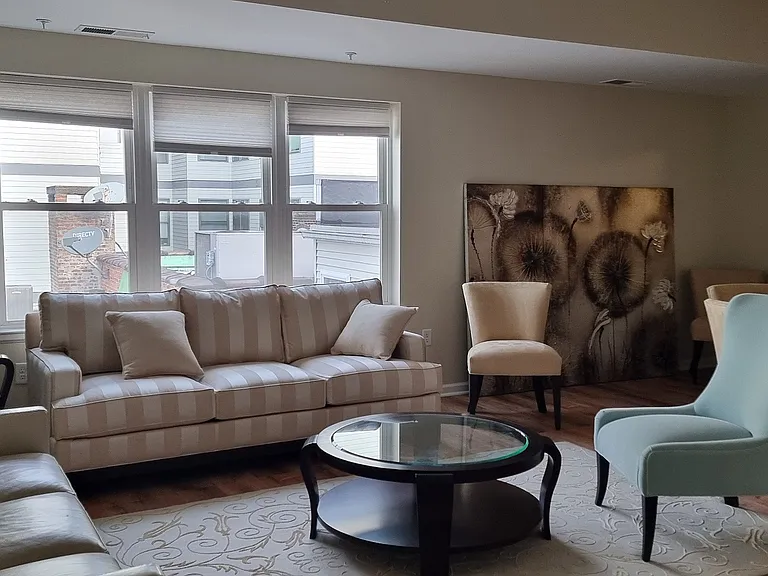 1118 S Charles St #6 — Photo 1