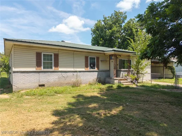 18156 Old Pocola Hwy, Spiro, OK 74959