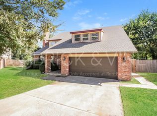 524 Canyon Rd, Edmond, OK 73034