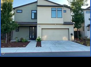 3280 Fallen Leaf St, Palo Alto, CA 94303