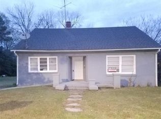 806 McKoy St, Clinton, NC 28328