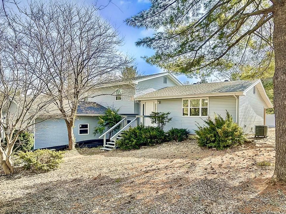 1st image of 3424 Glennoak Dr