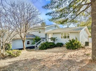 3424 Glennoak Dr, Edwardsville, IL 62025