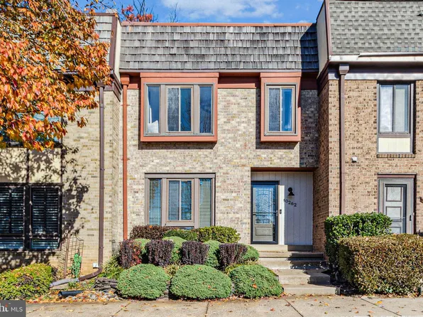 10262 Cherry Walk Ct, Oakton, VA 22124