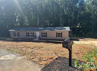 178 Clear Springs Rd, Mooresville, NC 28115